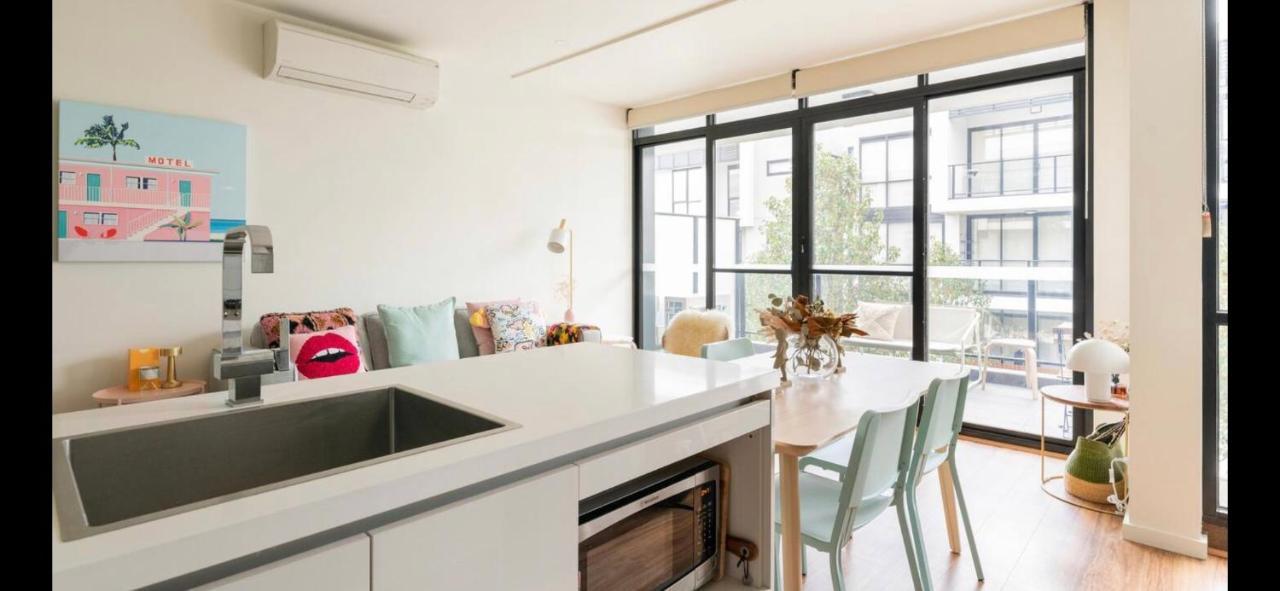 The Pas.Coe - A Stylish 1 Bedroom Unit With Free Parking. Мельбурн Екстер'єр фото